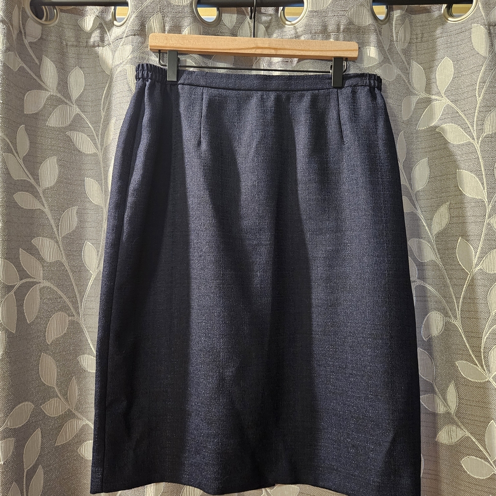 Leslie Fay Dark Blue Pencil Skirt
